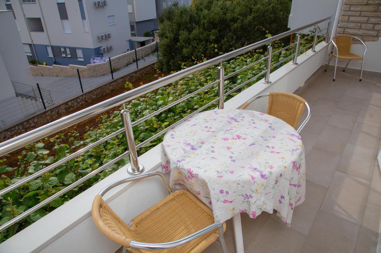 Tonica Apartments Novalja Εξωτερικό φωτογραφία